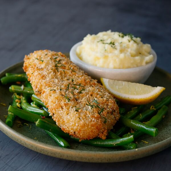 FISH - Cheddar Biscuit Hake